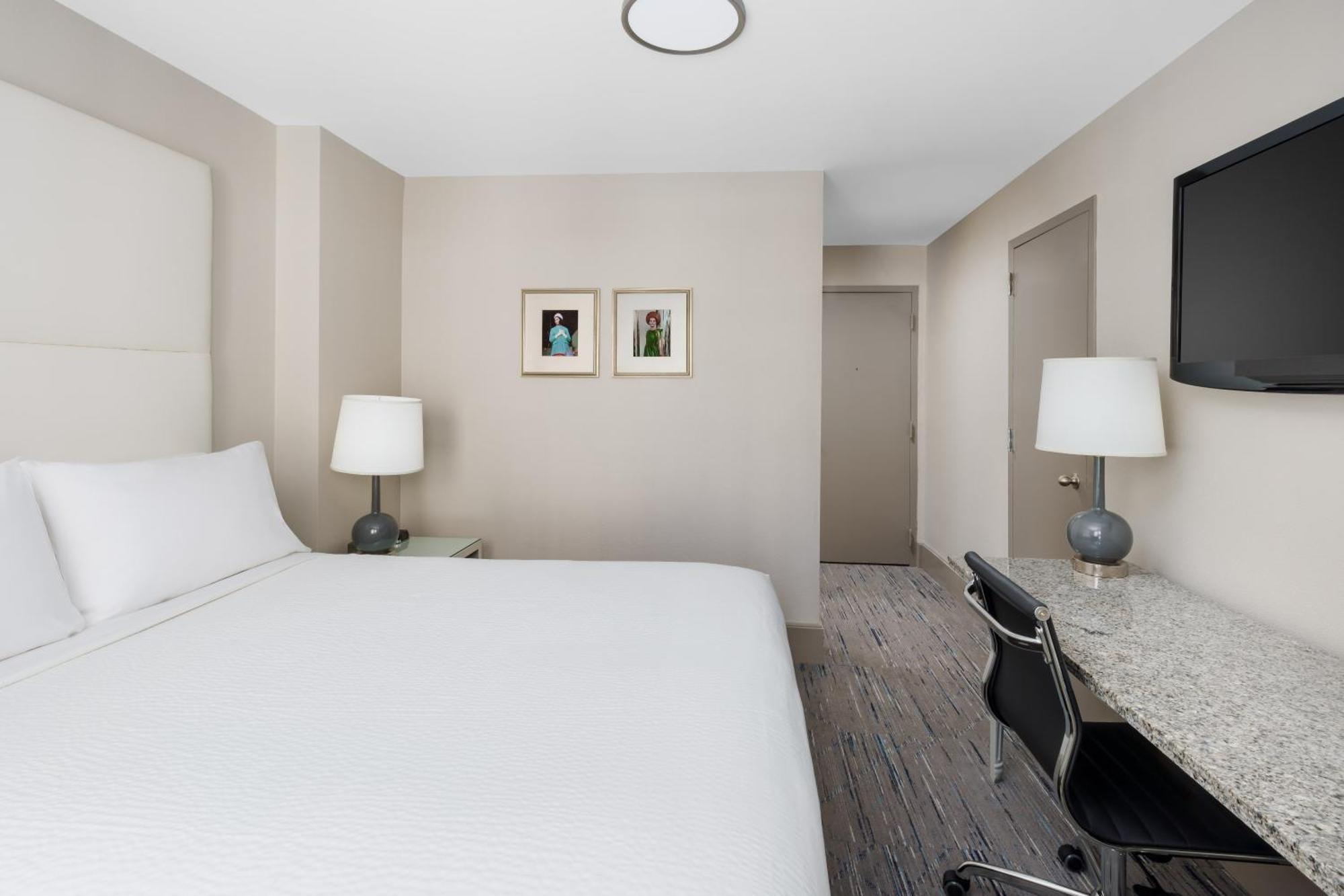 Holiday Inn Express Chicago - Magnificent Mile By Ihg Dış mekan fotoğraf