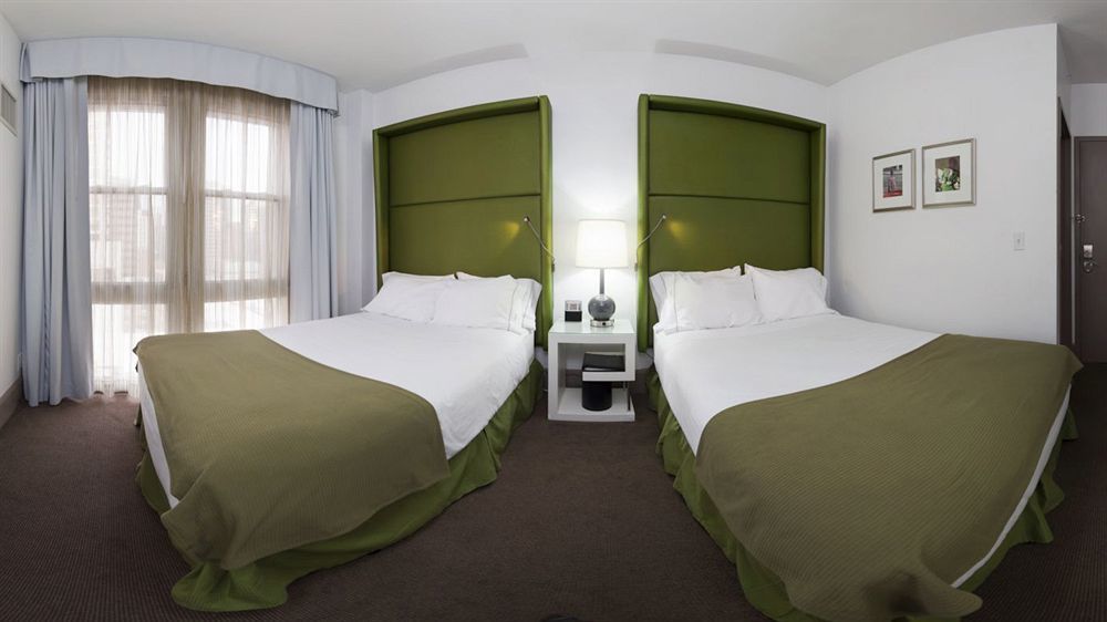 Holiday Inn Express Chicago - Magnificent Mile By Ihg Dış mekan fotoğraf